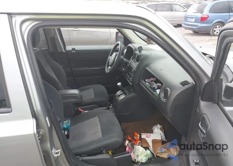 2015 Jeep Patriot Altitude Edition из США, поврежденный, VIN 1C4NJPBA4FD236377